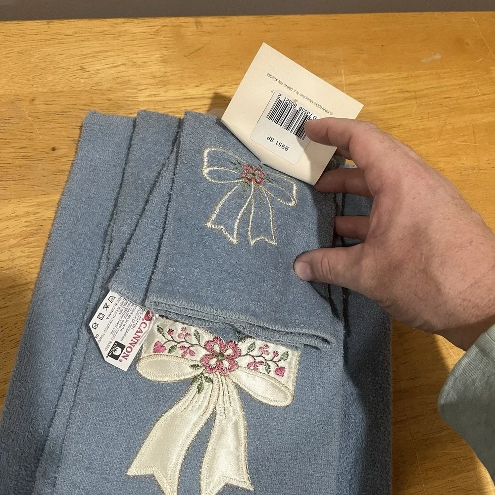 Vtg 3 Pc Cannon Blue Ribbon Floral Embroidered Bathroom Towel Set Bath/Hand/Wash